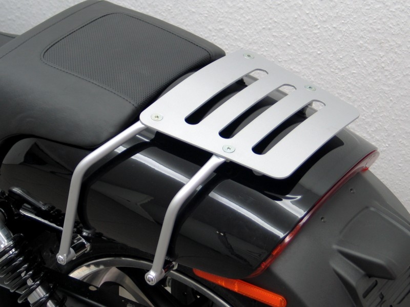 Harley Davidson VRSCF VRod Muscle Sissybars backrest & Racks