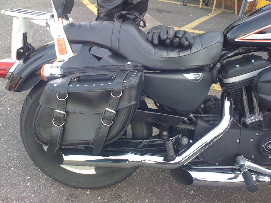 motorcycle saddle bags Zip Off quick release naguahyde Synthetic