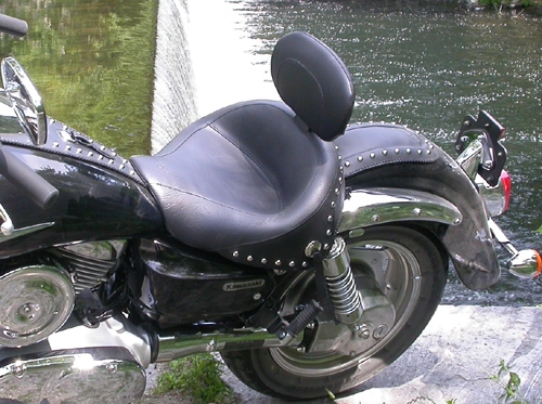 Kawasaki Vulcan Classic Seat Screw Kawasaki Vulcan Classic Seat Screw
