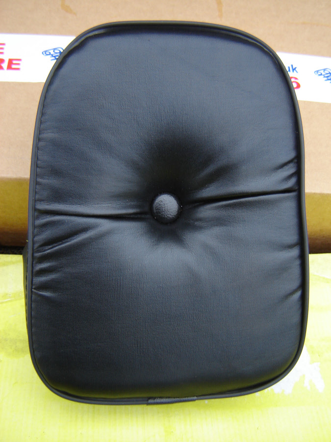 Motorcycle Deep Buttoned Deluxe Sissy Bar Pad Plain magnum PADSB002 DIY