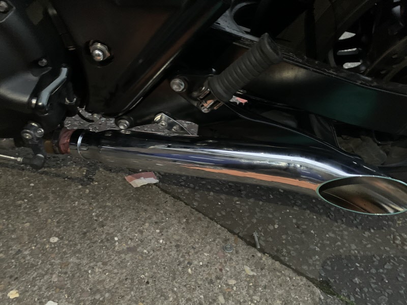 triumph thunderbird storm exhaust