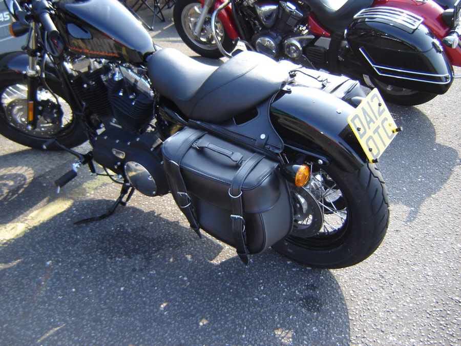 hyosung gv650 saddlebags