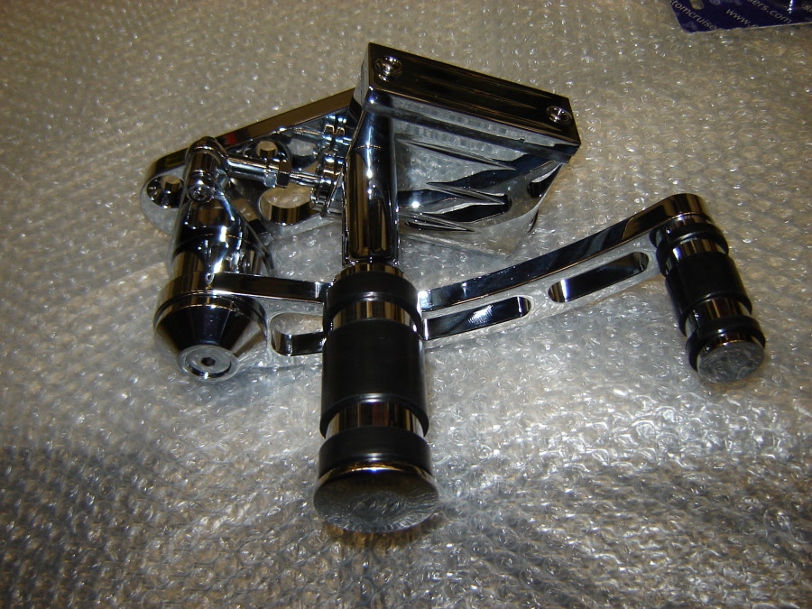 Yamaha XV1600 Wildstar Roadstar Floorboards & Forward Controls