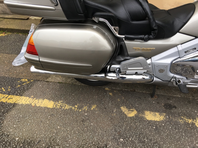 Honda GL1800 Goldwing Exhaust 1214 Tri Oval exhaust new