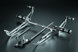 xv1600 forward controls